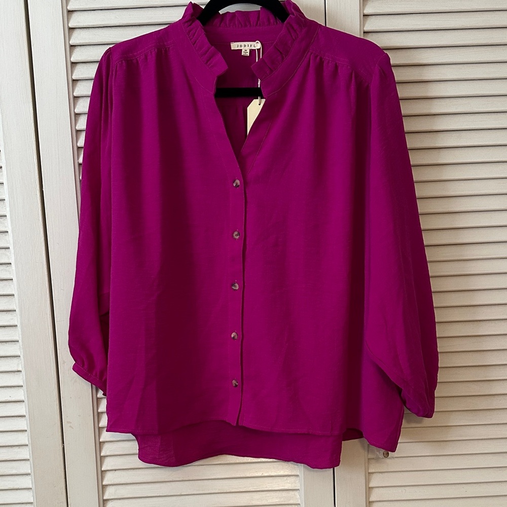 JODIFL Magenta Button-Up Blouse